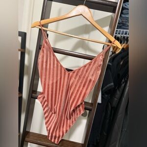 F21 Velvet-Like Bodysuit